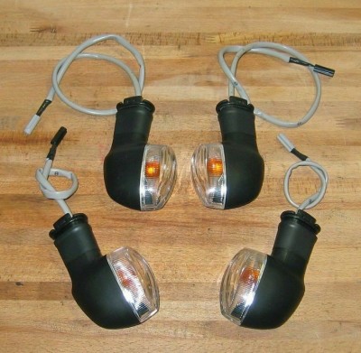 Set semnalizatoare originale Yamaha MT09 (RN42) foto