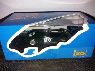 Macheta Jaguar XK120C #18 Winner Le Mans - 1953 - IXO Models 1:43 foto