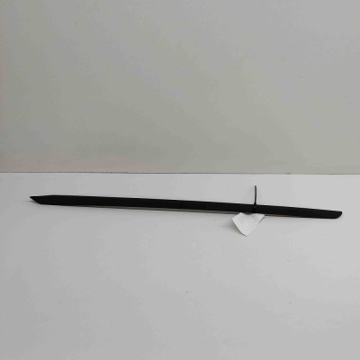 Ornament vertical parbriz st&amp;acirc;nga VW ID.4 E21 2022 OEM: 11A854327 foto