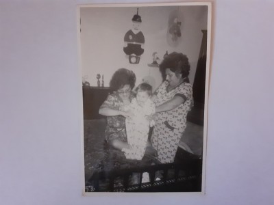 Fotografie dimensiune CP cu 2 femei și copil foto
