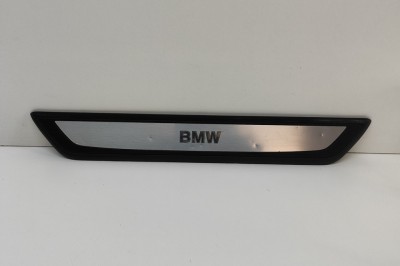 Ornament prag dreapta față BMW 7 F01, F02 2011 OEM: 8046135,8046023,7190969,7181011,7181015 28441606 foto