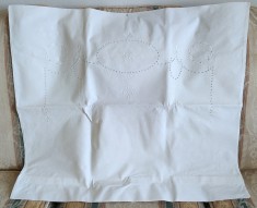 Fata de perna, Vintage din bumbac cu broderie manuala florala si monograma