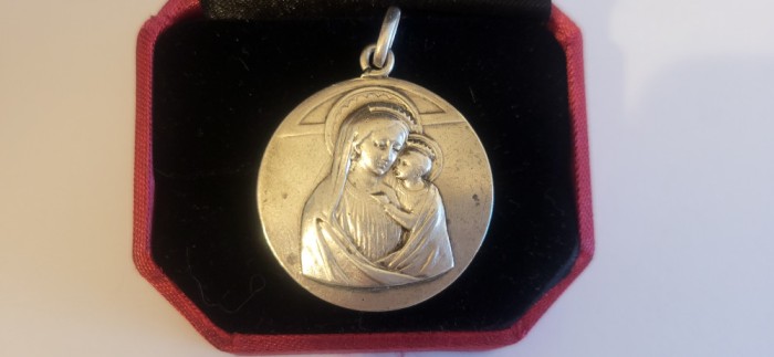 Pandantiv argint vintage, vechime peste 100 ani, tema religioasa, piesa colectie