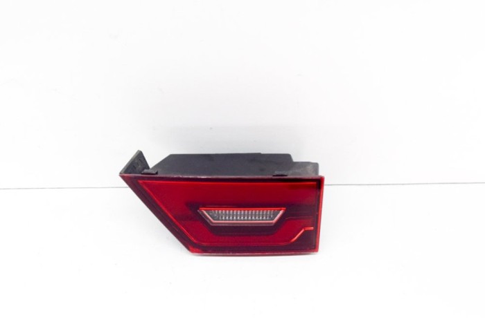 Lampa haion dreapta JAGUAR E-PACE X540 2019 OEM: J9C3-13192-CC 14371553