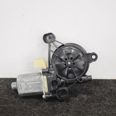 Motor macara geam ușă dreapta față AUDI A4 Avant 8W5, B9 2017 OEM: 8W09598020130822704 3475741 foto