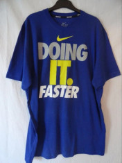T-shirt NIKE Running Dri-Fit - Doing it Faster foto