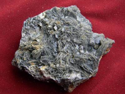 Specimen minerale - CALCITA NEAGRA (C12) foto