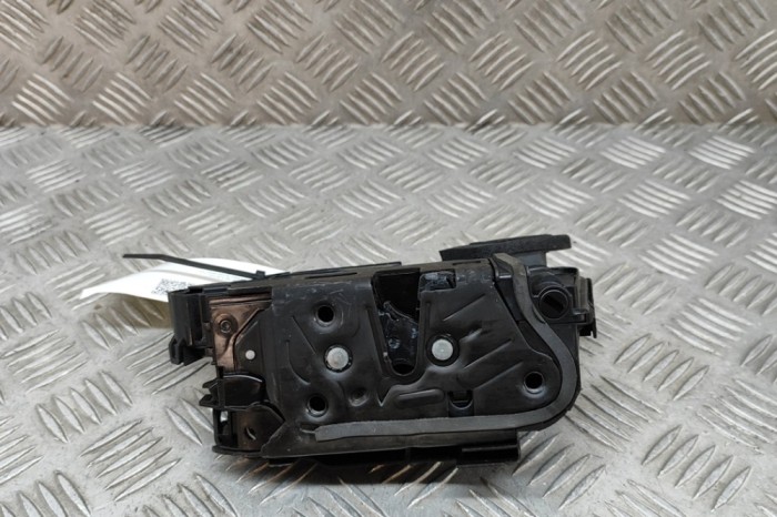 &Icirc;ncuietoare ușă dreapta față VW ID.3 E11 2021 OEM: 5TB837016B 23315119