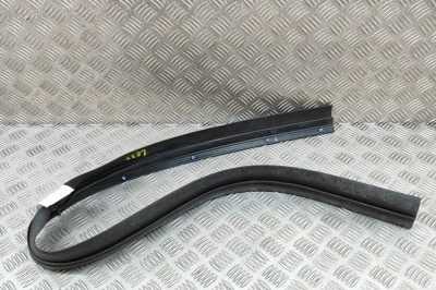 Garnitura ușă st&amp;acirc;nga față TOYOTA C-HR _X2_, _H2_ 2024 OEM: 67863-F4010 | 28023044 foto
