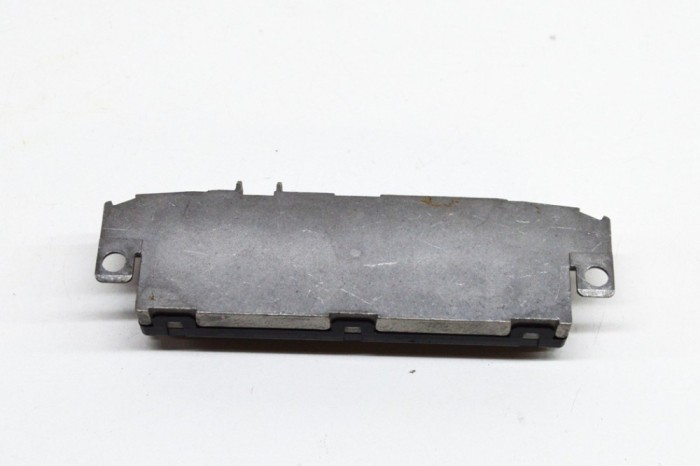 Amplificator de antena AUDI A5 8T3 2012 OEM: 8T0035225AA 17012303