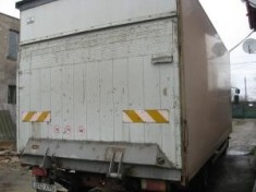 TRANSPORT MARFA MOBILA CU CAMION 7.5TONE CU LIFT foto