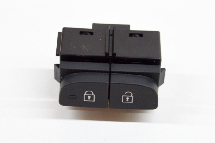 Comutator &icirc;nchidere centralizată VOLVO XC40 536 2021 OEM: 31456156 17621330