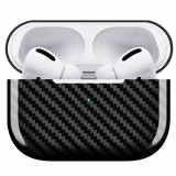 Husa Vetter pentru AirPods Pro, made from Carbon, Glossy Negru