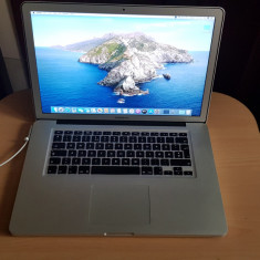 Mac Book Pro15-i7-8g ram ,Ssd ,Nvidia,Bateria 1 ora