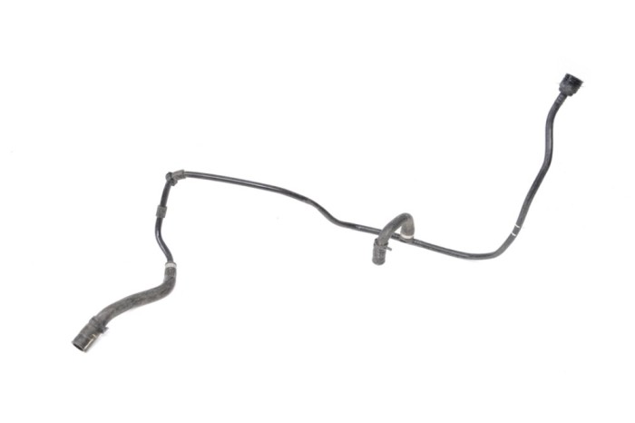 Furtun de lichid de răcire BMW i8 I12 2015 OEM: 9160680 14916671