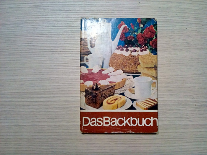 DAS BACKBUCH - Mit mehr als 450 Rezepten - Hanna Enderlein (text) -160 p.