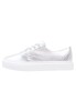 CH2428-6 Pantofi casual argintii cu sireturi, 37
