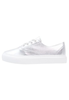 CH2428-6 Pantofi casual argintii cu sireturi foto