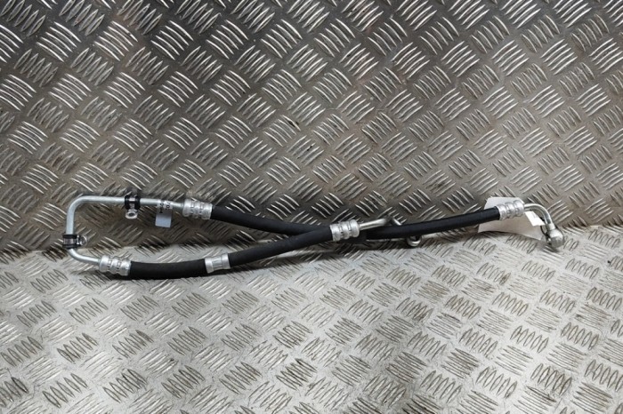 Furtun servodirecție IVECO DAILY VI Furgon 2018 OEM: 5801860894 22266409
