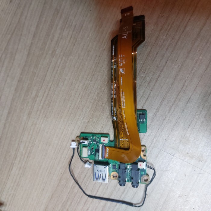 Modul mufe audio si usb Toshiba Portage R830 R835 R930 FAL3U32