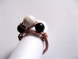 inel de cupru cu howlite si goldstone 50854