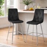 Cumpara ieftin Set 2 scaune de bucatarie/bar, Artool, Libra, catifea neagra, picioare metal argintiu, 52x56x112 cm
