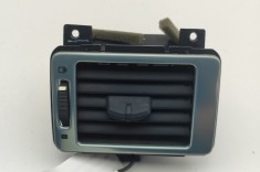 Gura de ventilație planșa de bord ASTON MARTIN VANTAGE Coupe 2006 OEM: 6G33‑C04635‑BBW,6G33‑C04635 31220581