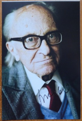 Autograf pe fotografie al scriitorului sloven Boris Pahor din Trieste, Italia, supravietuitor al Holocaustului, 1 foto