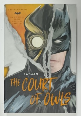 BATMAN , THE COURT OF OWLS by GREG COX , 2019 foto