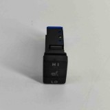 Comutator &icirc;ncălzire scaun TOYOTA AURIS _E18_ 2013 OEM: 84751-12110 | 28398957