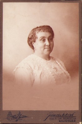 A2706N Portret de femeie, studio Joanovics, Cluj foto