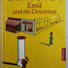 EMIL UND DIE DETEKTIVE von ERICH KASTNER , illustrationen von WALTER TRIER , 2009