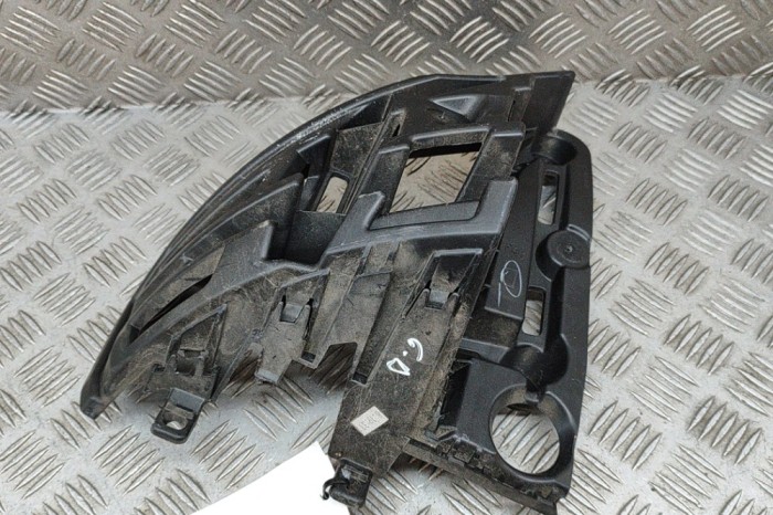 Suport bara de protecție dreapta spate CITRO&Euml;N C5 AIRCROSS 2020 OEM: 9826677080 27504241