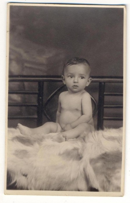 AD 1706 C.P.VECHE- COPIL IN STUDIO DE EPOCA -AMINTIRE EMIL BADESCU 7 LUNI -1933
