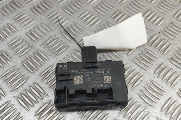 Modul de control ușă st&acirc;nga spate AUDI A5 Sportback F5A 2018 OEM: 8W0959595H,8W0959595F | 31891548