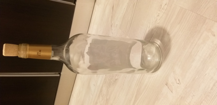 Sticle goale, curate de 1,5 l