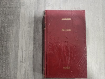 Rascoala de Liviu Rebreanu foto