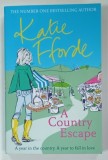 A COUNTRY ESCAPE by KATIE FFORDE , 2019