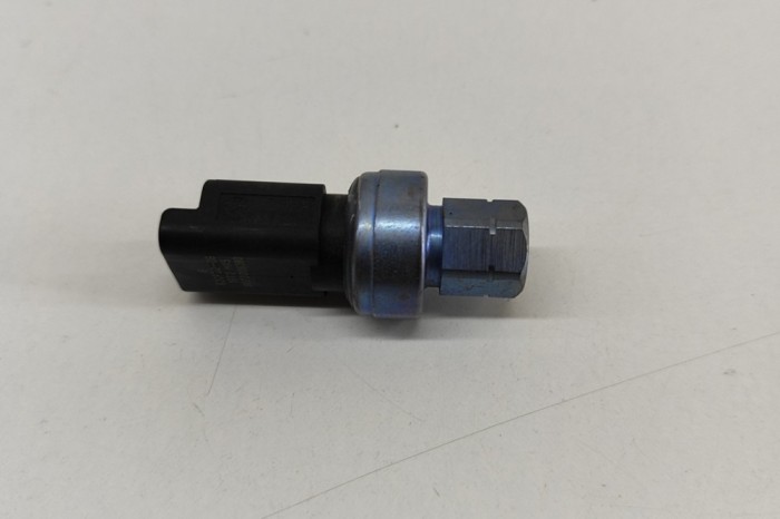 Senzor de presiune aer condiționat CITRO&Euml;N C3 III SX 2023 OEM: 9673006380,82CP32-06 23880620