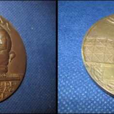 2067-Medalia veche Electric-Gaz France. Metal: bronz sau metal bronzuit.