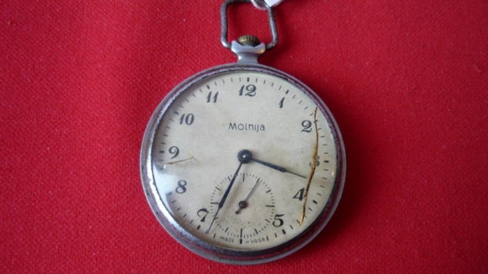 CEAS DE BUZUNAR MOLNIA