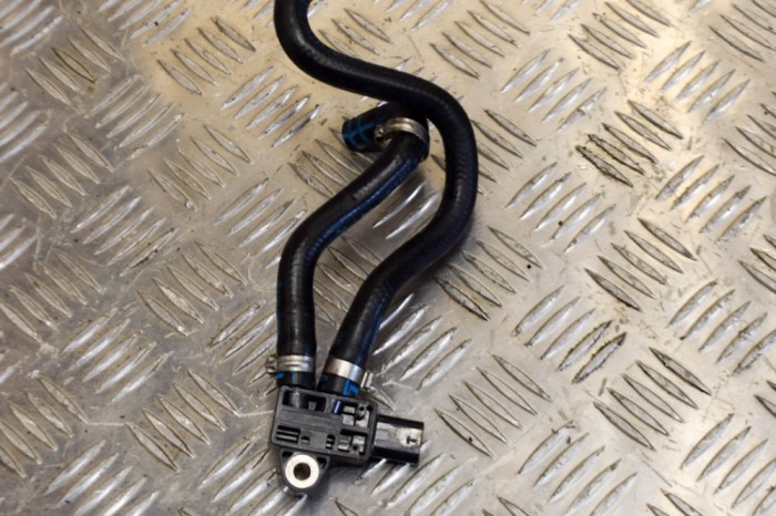 Senzor de presiune DPF MERCEDES-BENZ E W213 2018 OEM: A2134920800,A2134920700,A0009056503 13563679