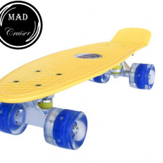 Penny board Mad Cruiser cu roti LED ABEC 7-galben FitLine Training