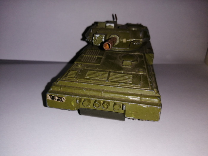 bnk jc Dinky 690 Scorpion Tank