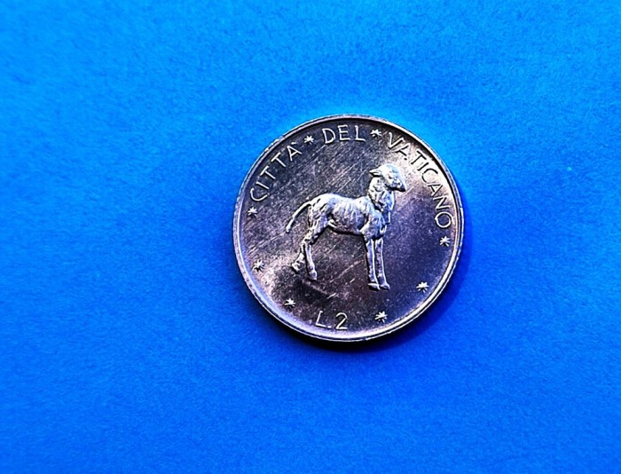 2 Lire 1974 Vatican-AUNC-in realitate arata bine