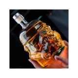 Decantor Whisky Stormtrooper cu doua pahare CD-XQDZ-1