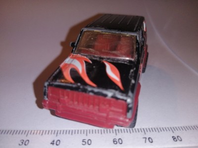 bnk jc Matchbox Jeep Cherokee 1/58 foto