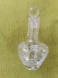 Flacon de colectie din cristal taiat