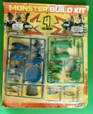 Kit MONSTER BULID KIT Firma HMA CREATIVE BBC Cod HP19 Scara 1/35 Număr piese &gt;27 DIORAMA MACHETA FIGURINE ASAMBLARE HOBBY PERSONAJE FANTASY DR WHO