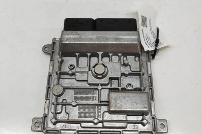 Unitate de control motor MERCEDES-BENZ CLA Coupe C118 2023 OEM: A2829003300,A2829013000,A2C17790700 | 31984843 foto